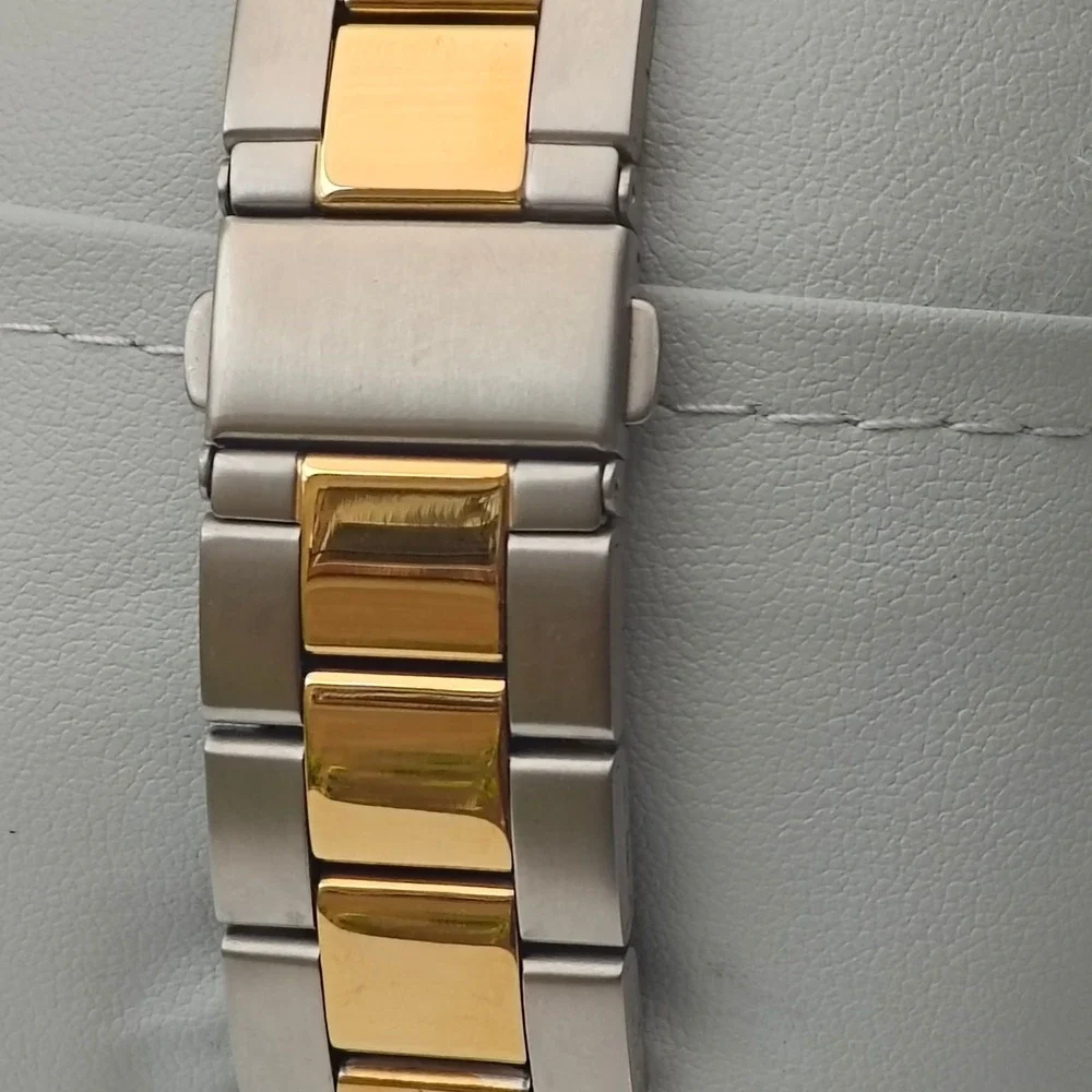 Men's Armitron Two Tone Stainless Steel Diver Watch Date Black Dial Gold Silver